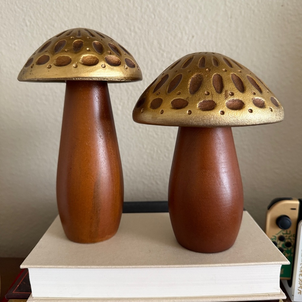 2 Wooden Gold and Brown Mushroom Decor